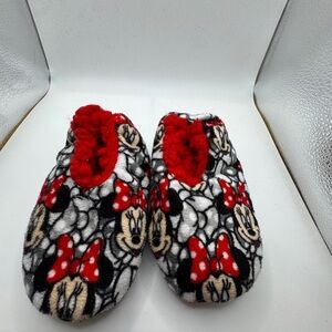 Disney Minnie Mouse Size 5 Red and Black Fleece Slippers
